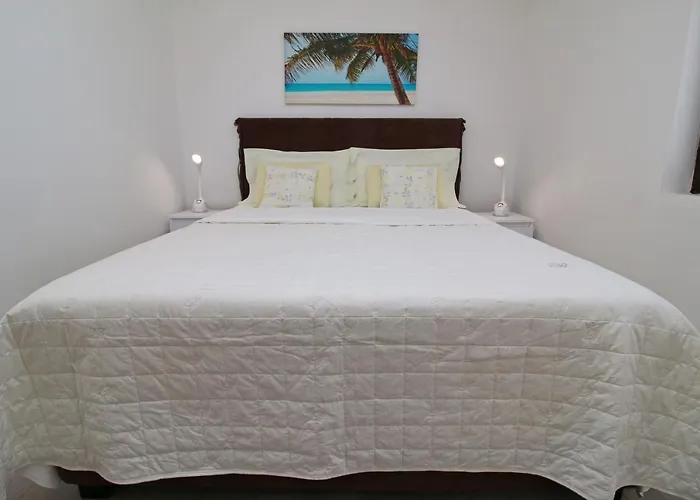 Mila 아파트 로비니