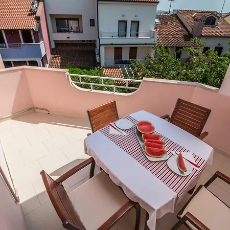 Mila Apartment