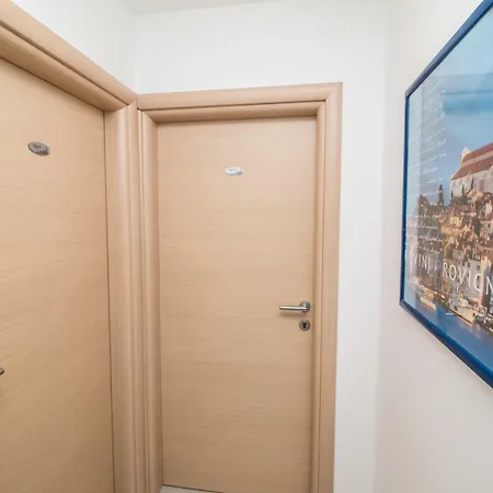 Mila Apartment *