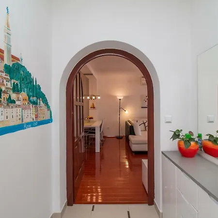 Mila Apartment *