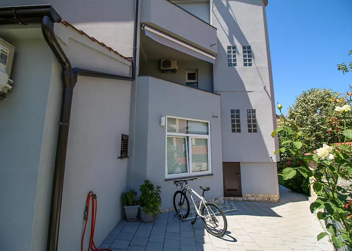 Mila Apartamento *